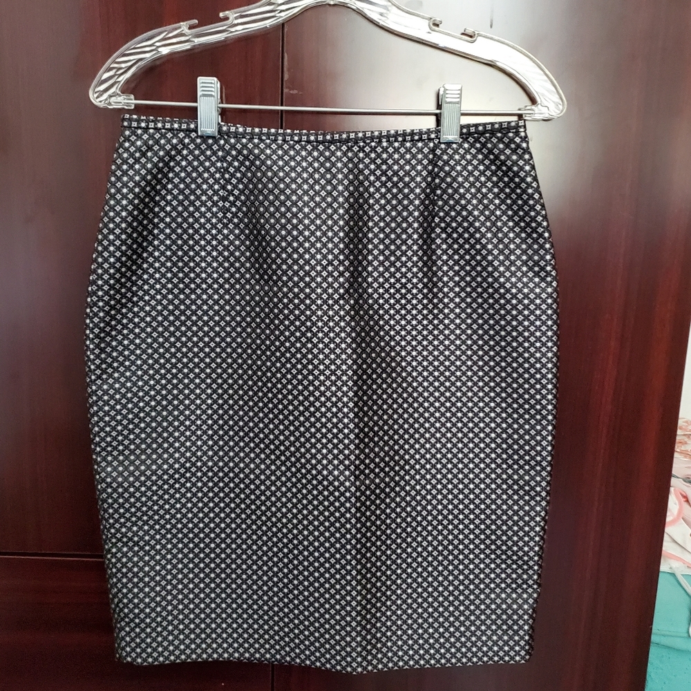 Calvin Klein skirt 4P